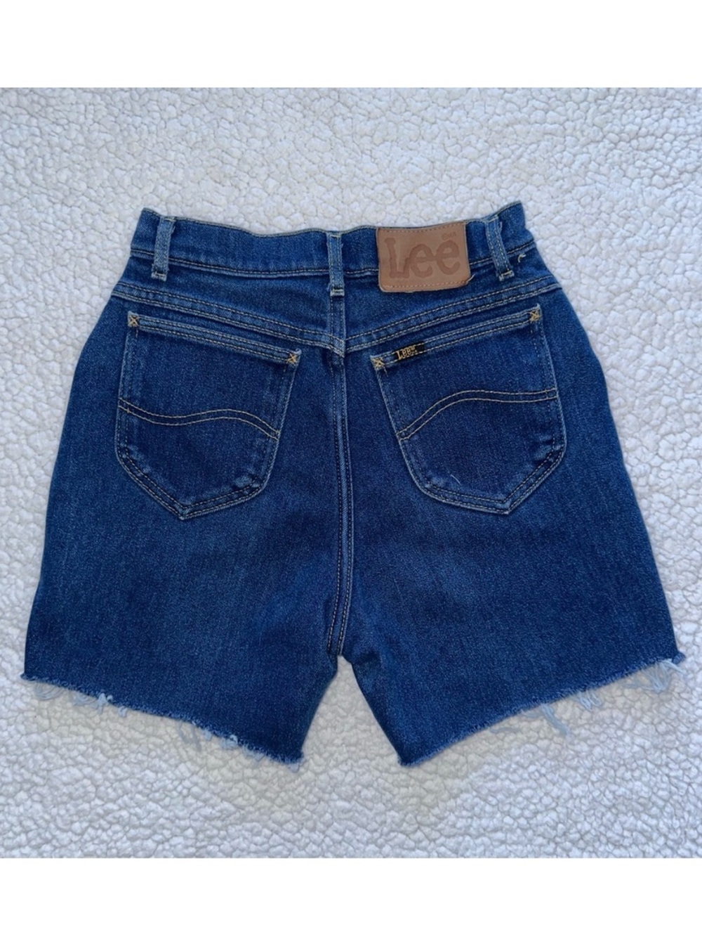 VTG LEE denim jean shorts cutoff 80s 90s high waist dark medium wash vintage 10